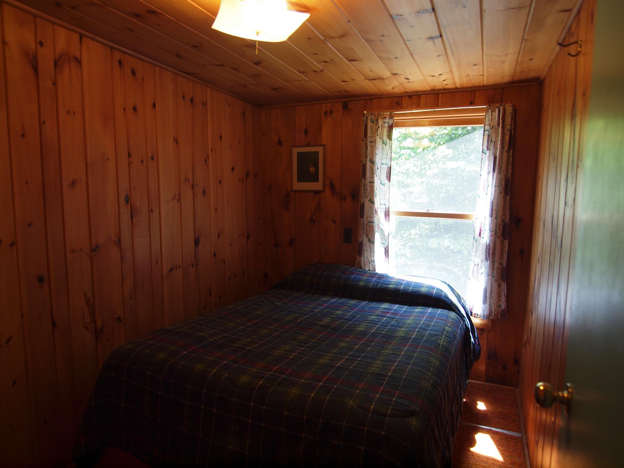 Tuscarora Cabin 2 Bedroom 2